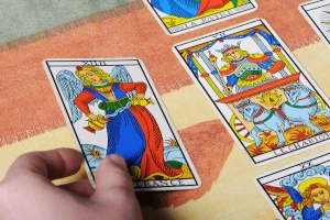 Comment tirer les cartes de tarot